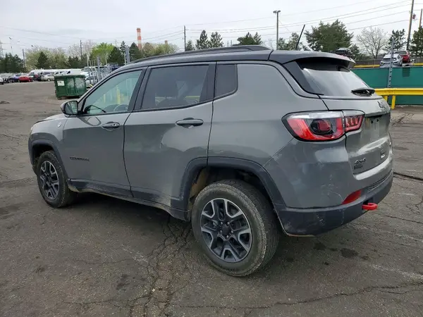 3C4NJDDB5KT703430 2019 JEEP COMPASS - Image 2