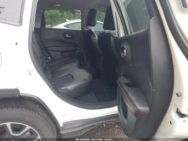 3C4NJDDB5KT721166 2019 JEEP COMPASS - Image 8
