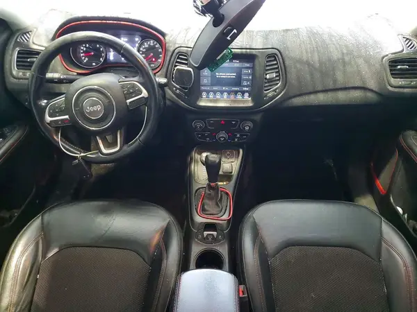 3C4NJDDB5KT721782 2019 JEEP COMPASS - Image 8