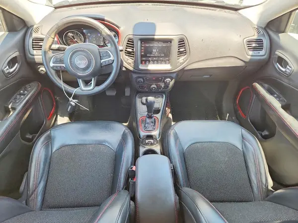 3C4NJDDB5KT728604 2019 JEEP COMPASS - Image 8