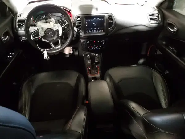 3C4NJDDB5KT733527 2019 JEEP COMPASS - Image 8