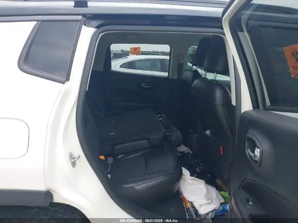3C4NJDDB5KT766401 2019 JEEP COMPASS - Image 8