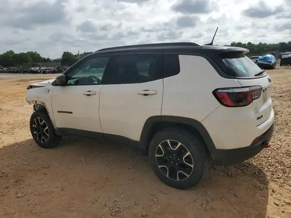 3C4NJDDB5KT795347 2019 JEEP COMPASS - Image 2