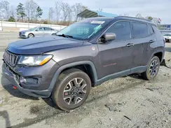 3C4NJDDB5KT807948 2019 JEEP COMPASS