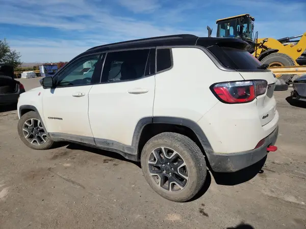 3C4NJDDB5LT118591 2020 JEEP COMPASS - Image 2