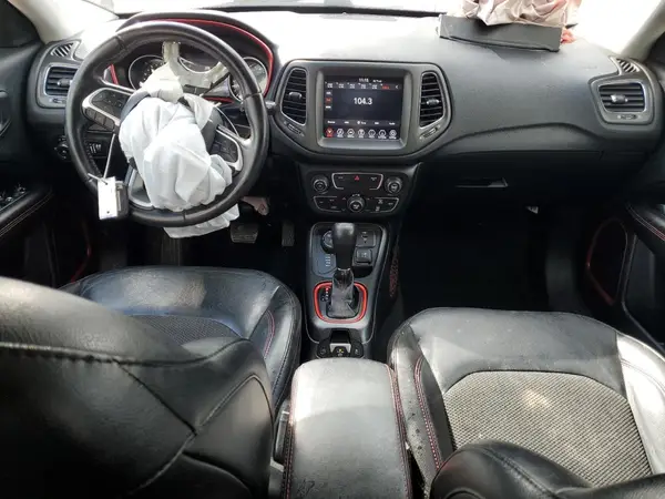 3C4NJDDB5LT123810 2020 JEEP COMPASS - Image 8