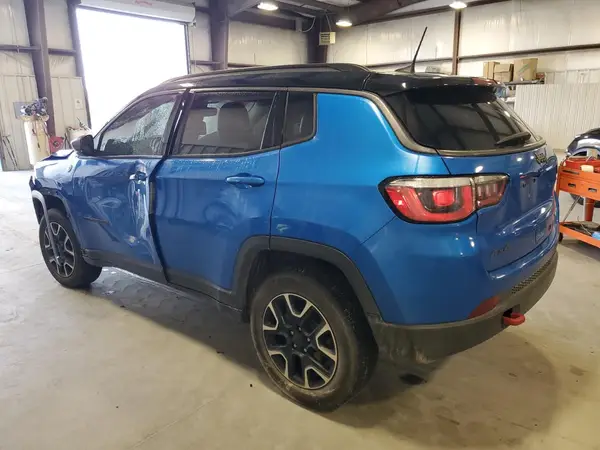 3C4NJDDB5LT127436 2020 JEEP COMPASS - Image 2