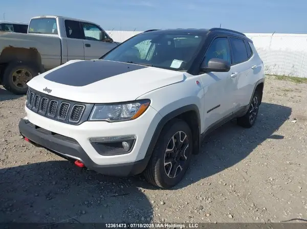 3C4NJDDB5LT133561 2020 JEEP COMPASS - Image 2