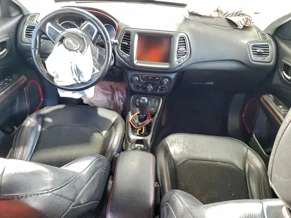 3C4NJDDB5LT151557 2020 JEEP COMPASS - Image 8