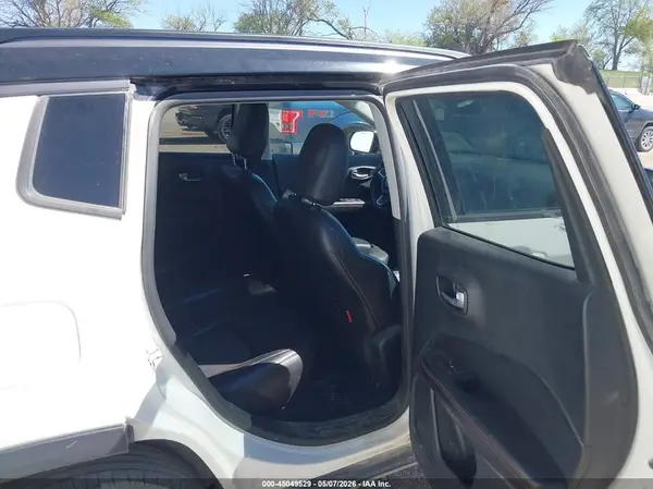3C4NJDDB5LT151624 2020 JEEP COMPASS - Image 8