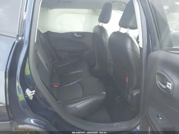 3C4NJDDB5LT151638 2020 JEEP COMPASS - Image 8