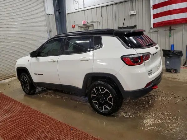 3C4NJDDB5LT184493 2020 JEEP COMPASS - Image 2