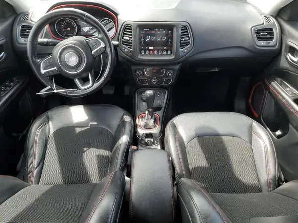 3C4NJDDB5LT195235 2020 JEEP COMPASS - Image 8