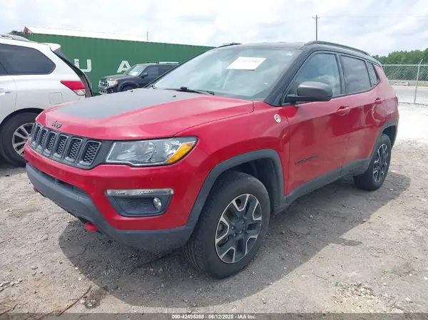 3C4NJDDB5LT221591 2020 JEEP COMPASS - Image 2