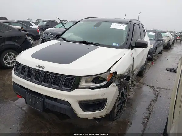 3C4NJDDB5LT224376 2020 JEEP COMPASS - Image 2