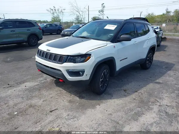 3C4NJDDB5MT503604 2021 JEEP COMPASS - Image 2
