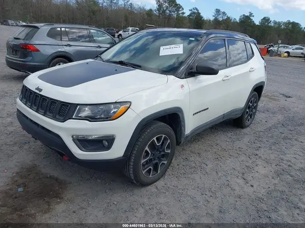3C4NJDDB5MT512061 2021 JEEP COMPASS - Image 2