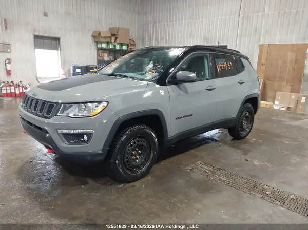 3C4NJDDB5MT530088 2021 JEEP COMPASS - Image 2