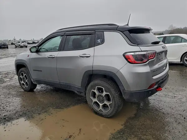 3C4NJDDB5NT102488 2022 JEEP COMPASS - Image 2