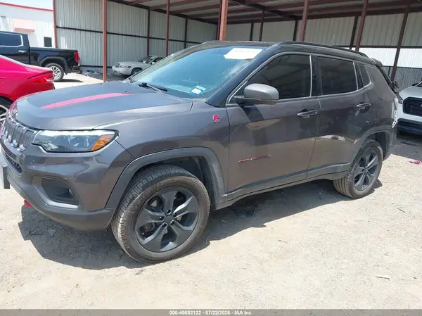 3C4NJDDB5NT120621 2022 JEEP COMPASS - Image 2