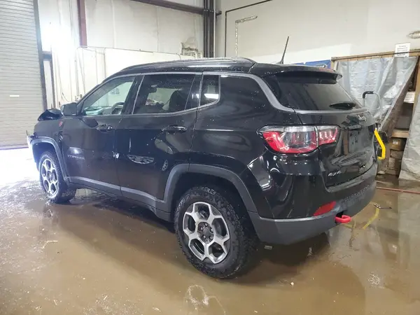 3C4NJDDB5NT148368 2022 JEEP COMPASS - Image 2