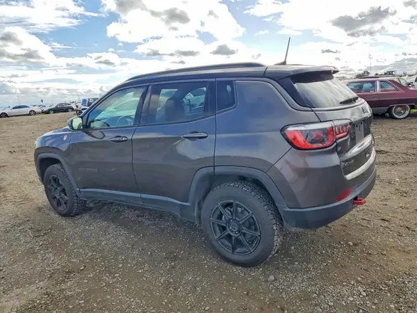 3C4NJDDB6HT597871 2017 JEEP COMPASS - Image 2