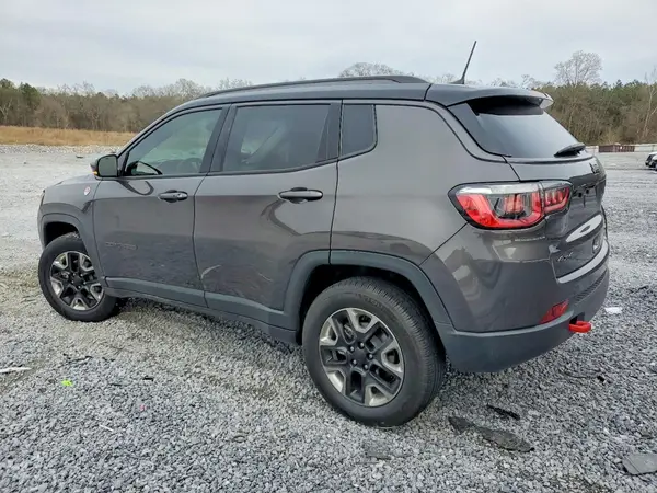 3C4NJDDB6HT635437 2017 JEEP COMPASS - Image 2
