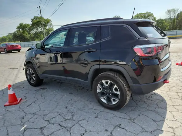 3C4NJDDB6HT641433 2017 JEEP COMPASS - Image 2