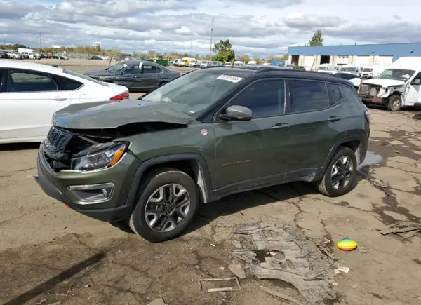3C4NJDDB6HT646843 2017 JEEP COMPASS - Image 1