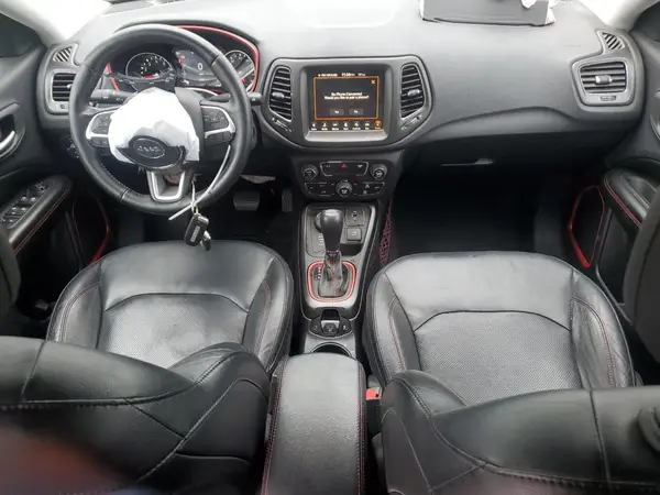 3C4NJDDB6HT689305 2017 JEEP COMPASS - Image 8