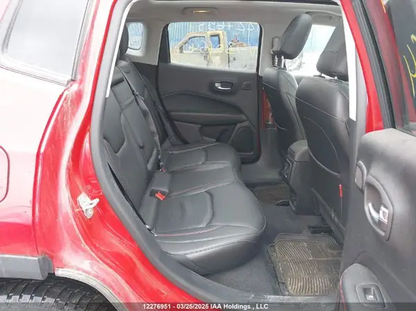 3C4NJDDB6JT130164 2018 JEEP COMPASS - Image 8