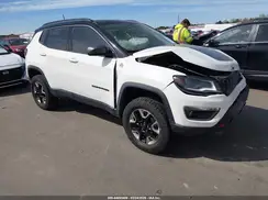 3C4NJDDB6JT137907 2018 JEEP COMPASS