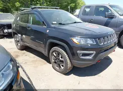 3C4NJDDB6JT153749 2018 JEEP COMPASS