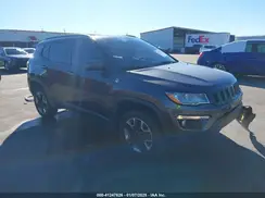 3C4NJDDB6JT174553 2018 JEEP COMPASS