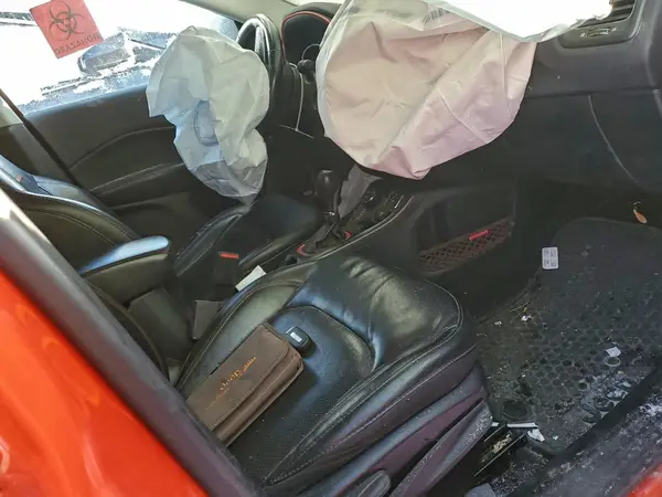 3C4NJDDB6JT178618 2018 JEEP COMPASS - Image 8