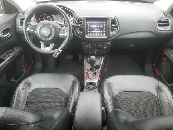 3C4NJDDB6JT207289 2018 JEEP COMPASS - Image 8