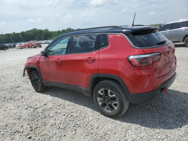3C4NJDDB6JT210581 2018 JEEP COMPASS - Image 2