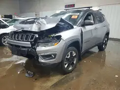 3C4NJDDB6JT212721 2018 JEEP COMPASS