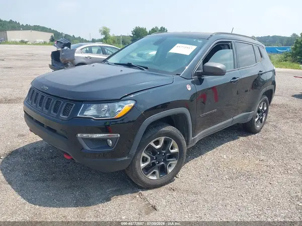 3C4NJDDB6JT223783 2018 JEEP COMPASS - Image 2
