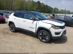 3C4NJDDB6JT234590 2018 JEEP COMPASS