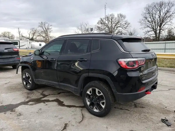 3C4NJDDB6JT238221 2018 JEEP COMPASS - Image 2