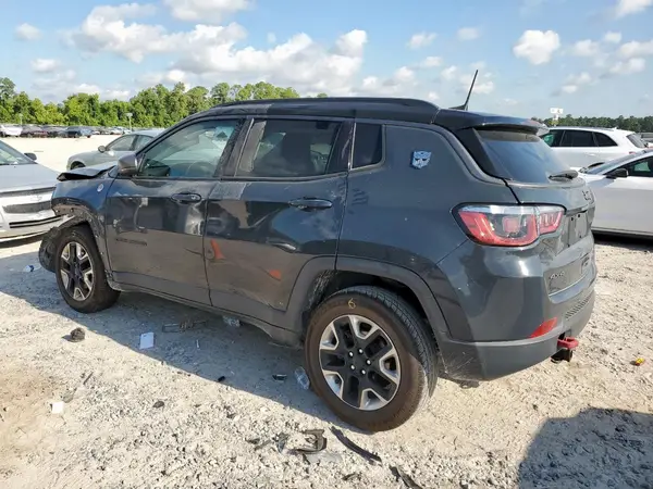 3C4NJDDB6JT270053 2018 JEEP COMPASS - Image 2