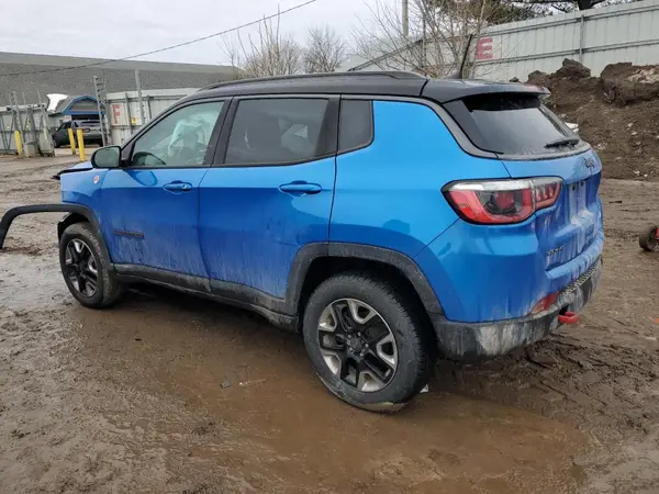 3C4NJDDB6JT356298 2018 JEEP COMPASS - Image 2