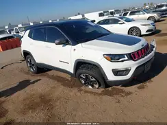 3C4NJDDB6JT369200 2018 JEEP COMPASS