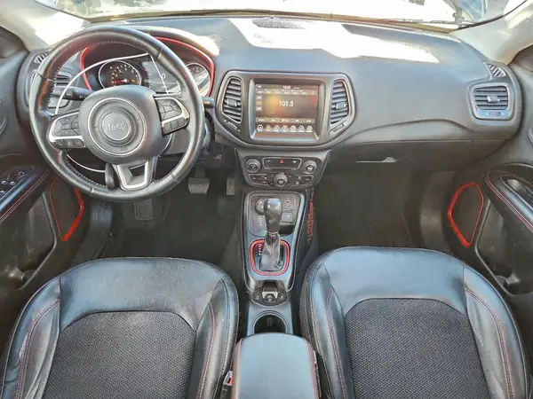 3C4NJDDB6JT437365 2018 JEEP COMPASS - Image 8