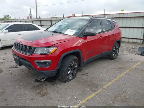 3C4NJDDB6JT441738 2018 JEEP COMPASS - Image 2
