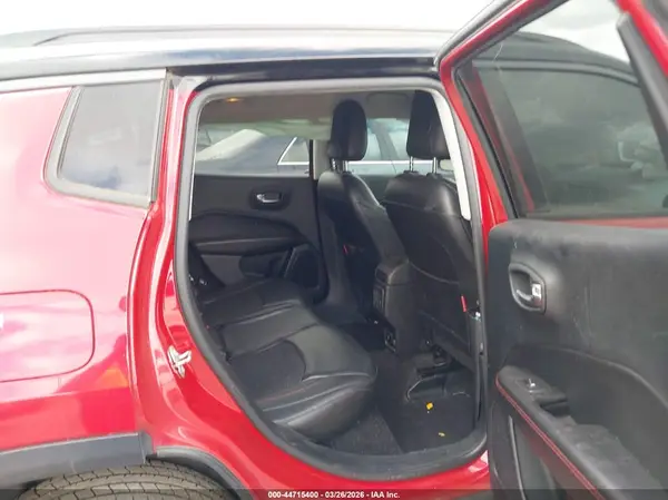 3C4NJDDB6JT441738 2018 JEEP COMPASS - Image 8