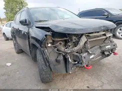 3C4NJDDB6JT451749 2018 JEEP COMPASS