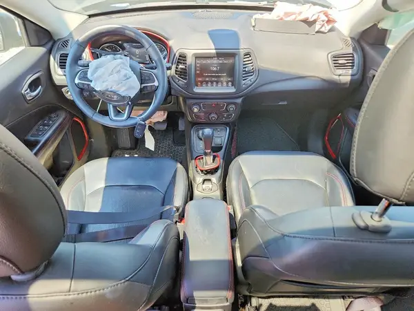3C4NJDDB6KT629967 2019 JEEP COMPASS - Image 8