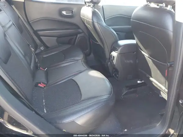 3C4NJDDB6KT639012 2019 JEEP COMPASS - Image 8